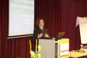 4e spreker Skepsis-congres 2010: Jan-Willem van Prooijen 1